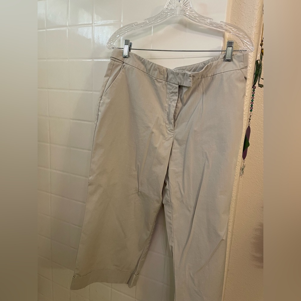 New York & Co. size 12 Capri pants